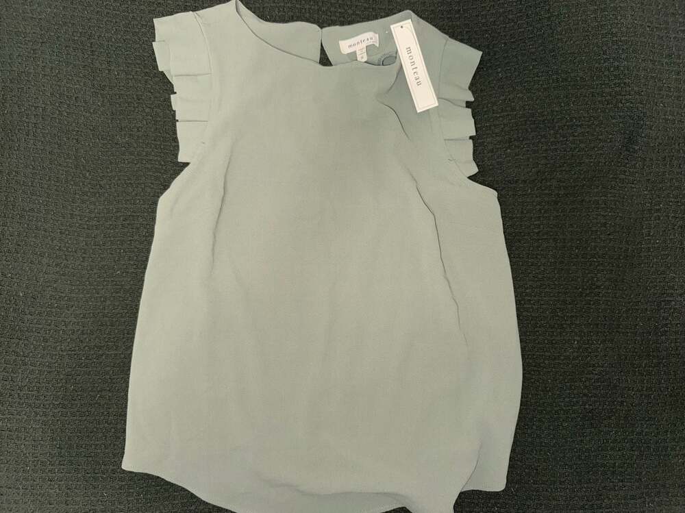 Monteau Los Angeles Sage Green Sleeveless Ruffled Tank Top Size S